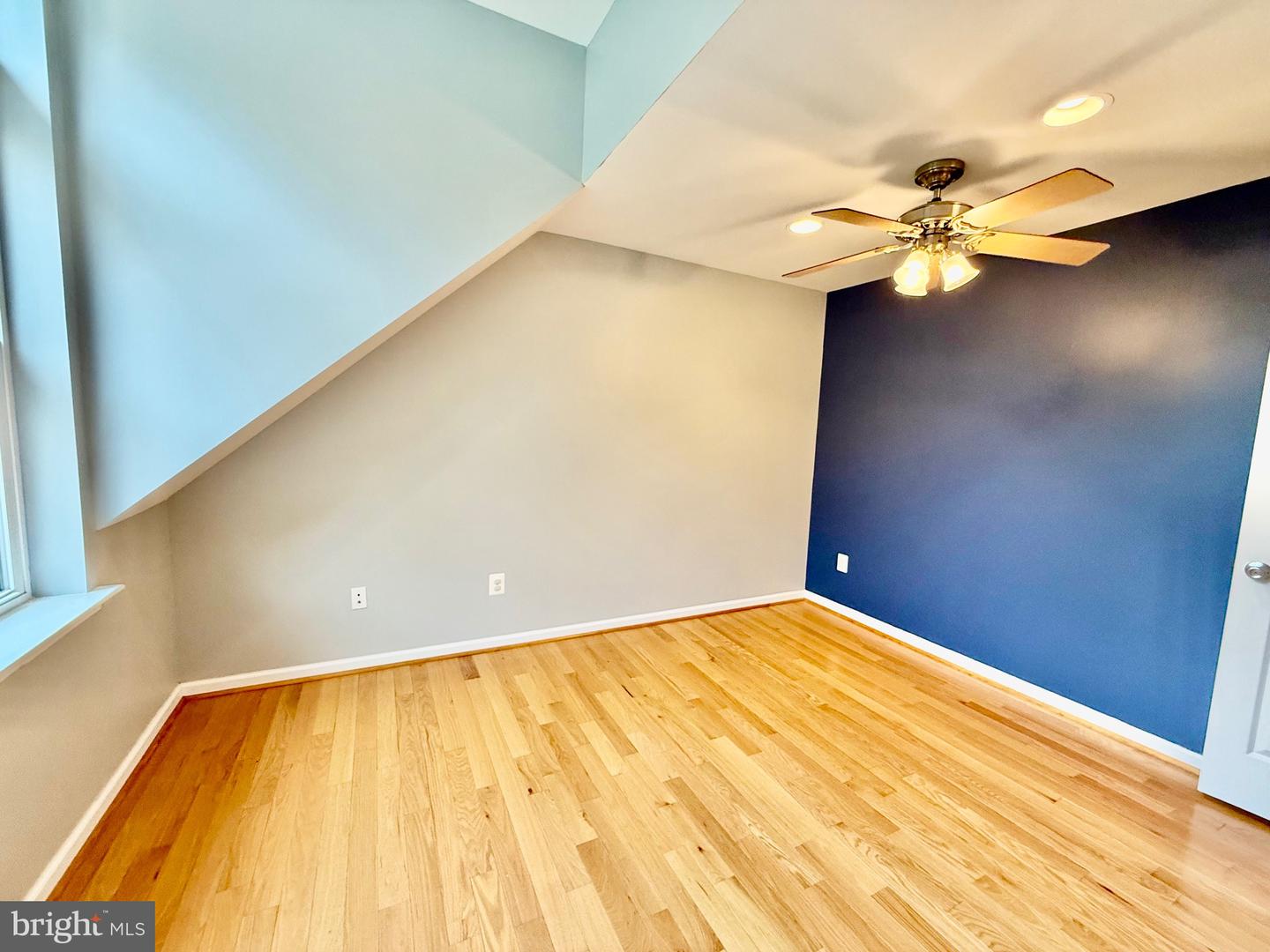 6605 KEENE DR, SPRINGFIELD, Virginia 22152, 5 Bedrooms Bedrooms, ,5 BathroomsBathrooms,Residential,For sale,6605 KEENE DR,VAFX2241356 MLS # VAFX2241356