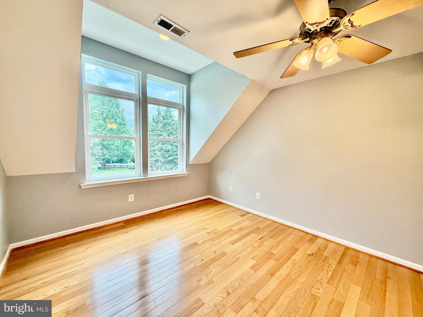 6605 KEENE DR, SPRINGFIELD, Virginia 22152, 5 Bedrooms Bedrooms, ,5 BathroomsBathrooms,Residential,For sale,6605 KEENE DR,VAFX2241356 MLS # VAFX2241356