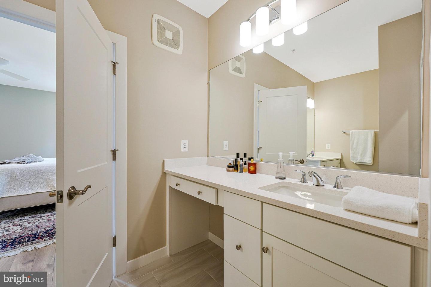4149 RED MULBERRY DR, FAIRFAX, Virginia 22033, 3 Bedrooms Bedrooms, ,2 BathroomsBathrooms,Residential,For sale,4149 RED MULBERRY DR,VAFX2241416 MLS # VAFX2241416