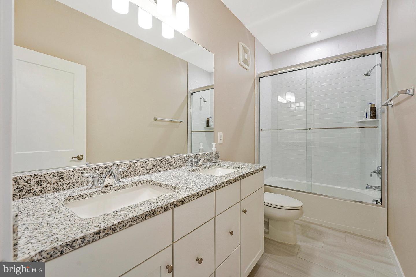 4149 RED MULBERRY DR, FAIRFAX, Virginia 22033, 3 Bedrooms Bedrooms, ,2 BathroomsBathrooms,Residential,For sale,4149 RED MULBERRY DR,VAFX2241416 MLS # VAFX2241416