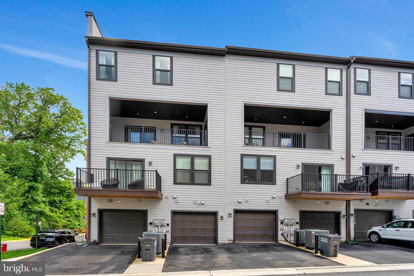 4149 RED MULBERRY DR, FAIRFAX, Virginia 22033, 3 Bedrooms Bedrooms, ,2 BathroomsBathrooms,Residential,For sale,4149 RED MULBERRY DR,VAFX2241416 MLS # VAFX2241416