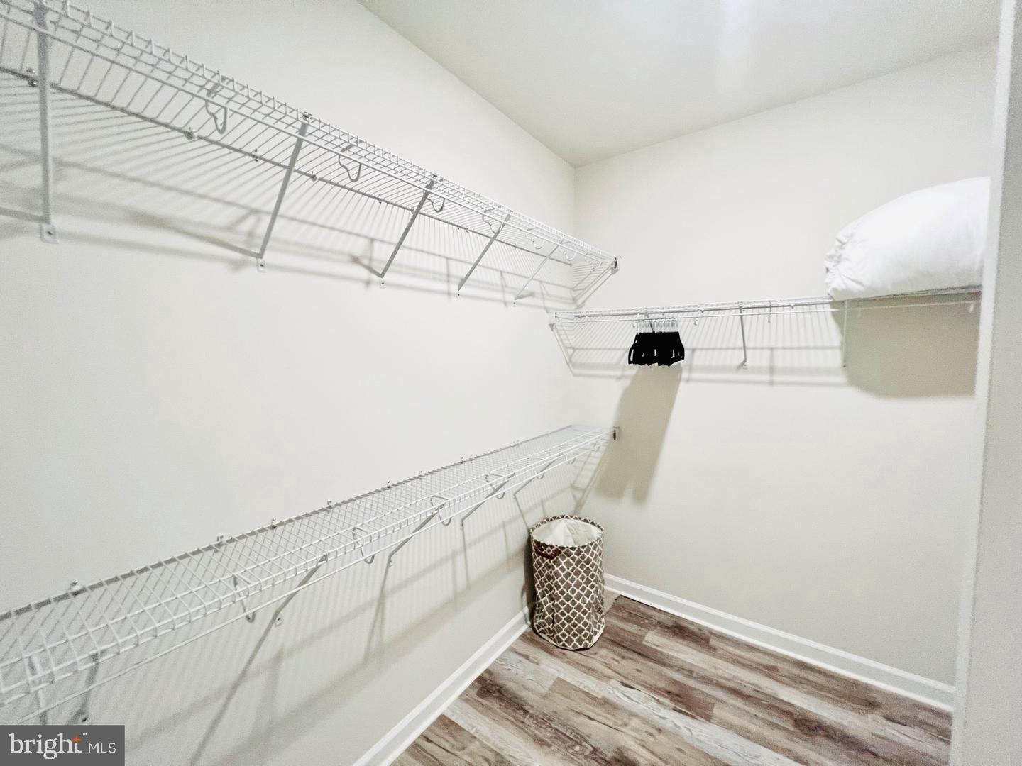 45130 KINCORA DR, STERLING, Virginia 20166, 3 Bedrooms Bedrooms, ,2 BathroomsBathrooms,Residential,For sale,45130 KINCORA DR,VALO2096778 MLS # VALO2096778