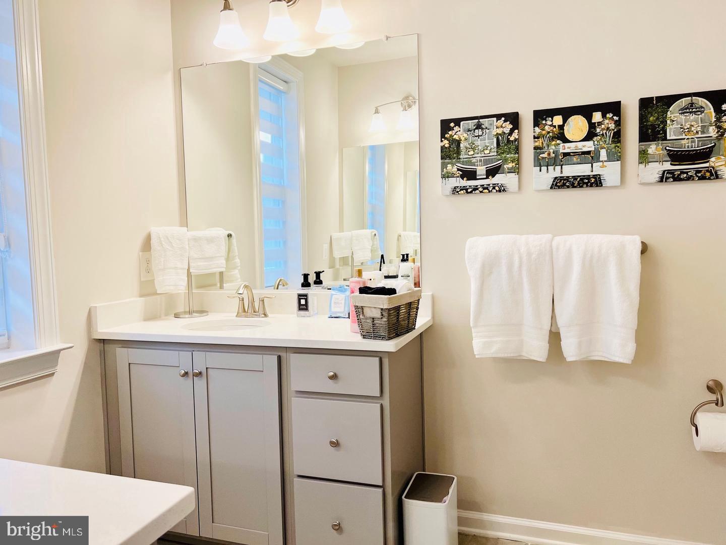 45130 KINCORA DR, STERLING, Virginia 20166, 3 Bedrooms Bedrooms, ,2 BathroomsBathrooms,Residential,For sale,45130 KINCORA DR,VALO2096778 MLS # VALO2096778