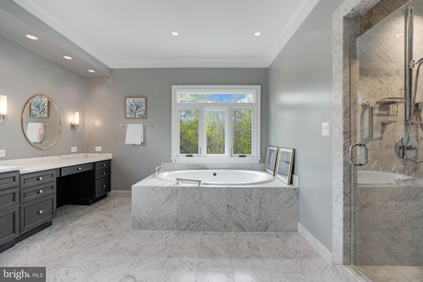 9884 RIVER CHASE WAY, GREAT FALLS, Virginia 22066, 6 Bedrooms Bedrooms, ,6 BathroomsBathrooms,Residential,For sale,9884 RIVER CHASE WAY,VAFX2241464 MLS # VAFX2241464