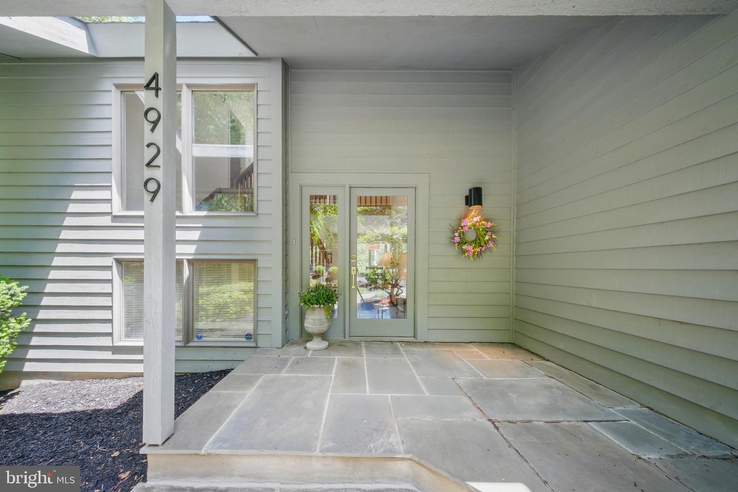 4929 S WINDSWEPT LN, MARSHALL, Virginia 20115, 4 Bedrooms Bedrooms, ,4 BathroomsBathrooms,Residential,For sale,4929 S WINDSWEPT LN,VAFQ2016672 MLS # VAFQ2016672