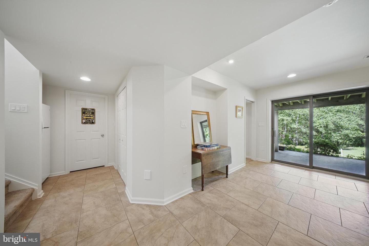 4929 S WINDSWEPT LN, MARSHALL, Virginia 20115, 4 Bedrooms Bedrooms, ,4 BathroomsBathrooms,Residential,For sale,4929 S WINDSWEPT LN,VAFQ2016672 MLS # VAFQ2016672