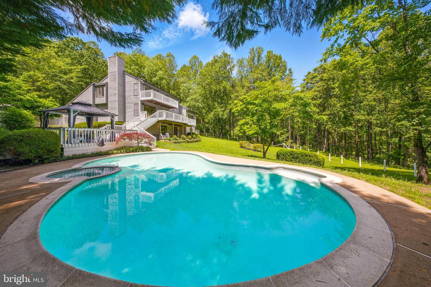 4929 S WINDSWEPT LN, MARSHALL, Virginia 20115, 4 Bedrooms Bedrooms, ,4 BathroomsBathrooms,Residential,For sale,4929 S WINDSWEPT LN,VAFQ2016672 MLS # VAFQ2016672