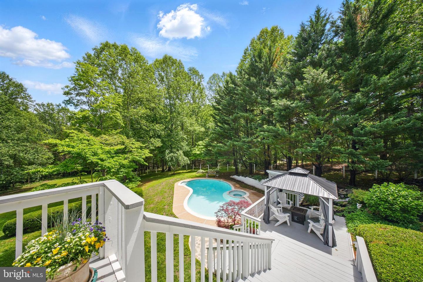 4929 S WINDSWEPT LN, MARSHALL, Virginia 20115, 4 Bedrooms Bedrooms, ,4 BathroomsBathrooms,Residential,For sale,4929 S WINDSWEPT LN,VAFQ2016672 MLS # VAFQ2016672
