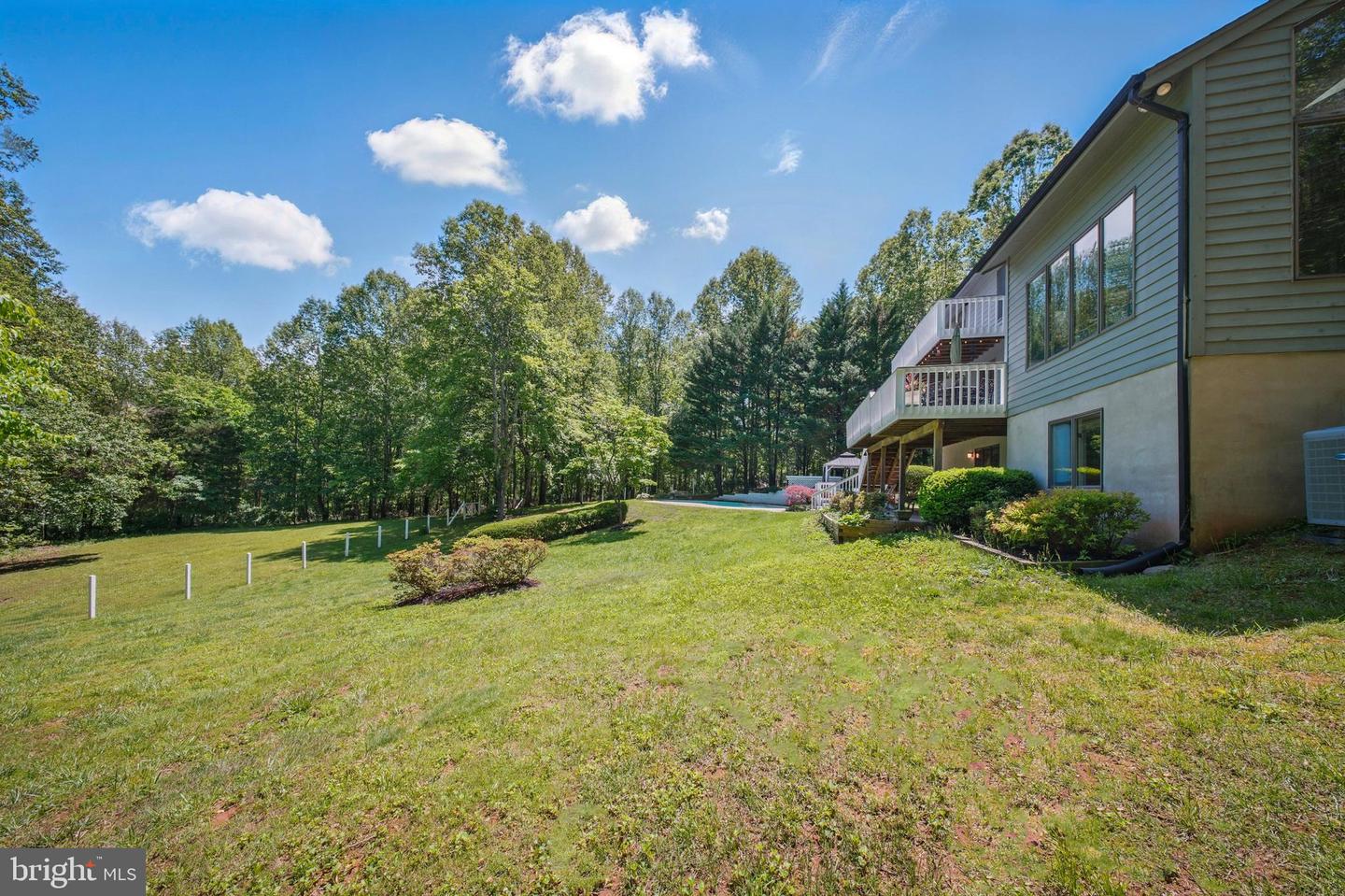 4929 S WINDSWEPT LN, MARSHALL, Virginia 20115, 4 Bedrooms Bedrooms, ,4 BathroomsBathrooms,Residential,For sale,4929 S WINDSWEPT LN,VAFQ2016672 MLS # VAFQ2016672