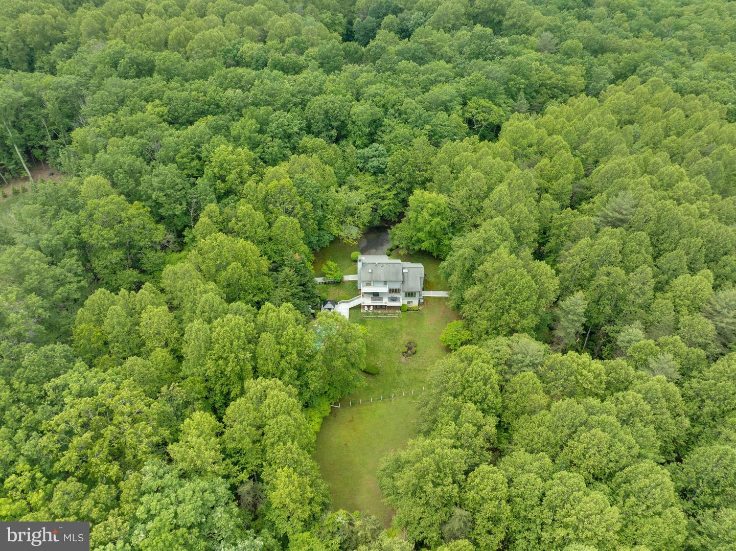 4929 S WINDSWEPT LN, MARSHALL, Virginia 20115, 4 Bedrooms Bedrooms, ,4 BathroomsBathrooms,Residential,For sale,4929 S WINDSWEPT LN,VAFQ2016672 MLS # VAFQ2016672