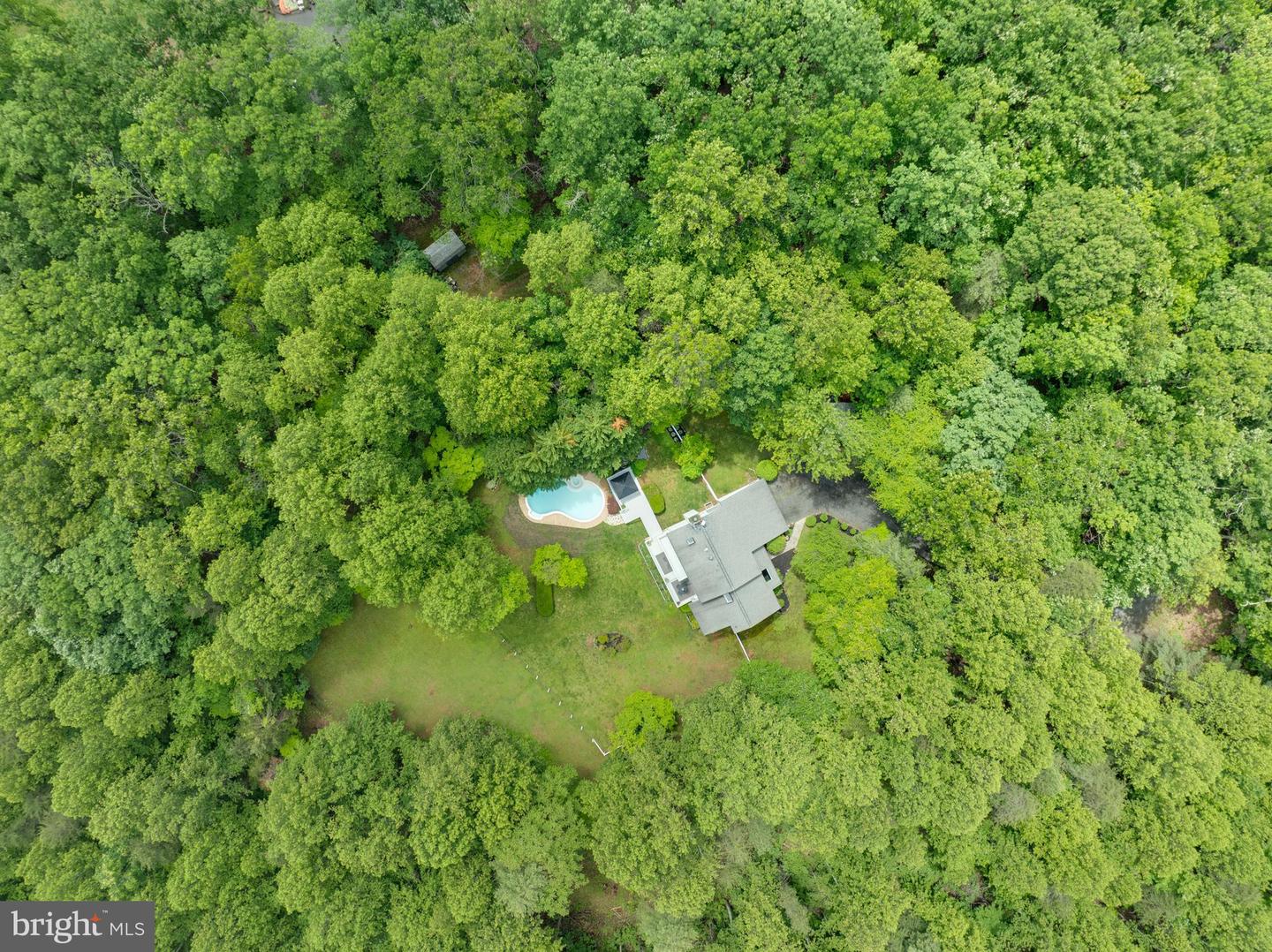 4929 S WINDSWEPT LN, MARSHALL, Virginia 20115, 4 Bedrooms Bedrooms, ,4 BathroomsBathrooms,Residential,For sale,4929 S WINDSWEPT LN,VAFQ2016672 MLS # VAFQ2016672