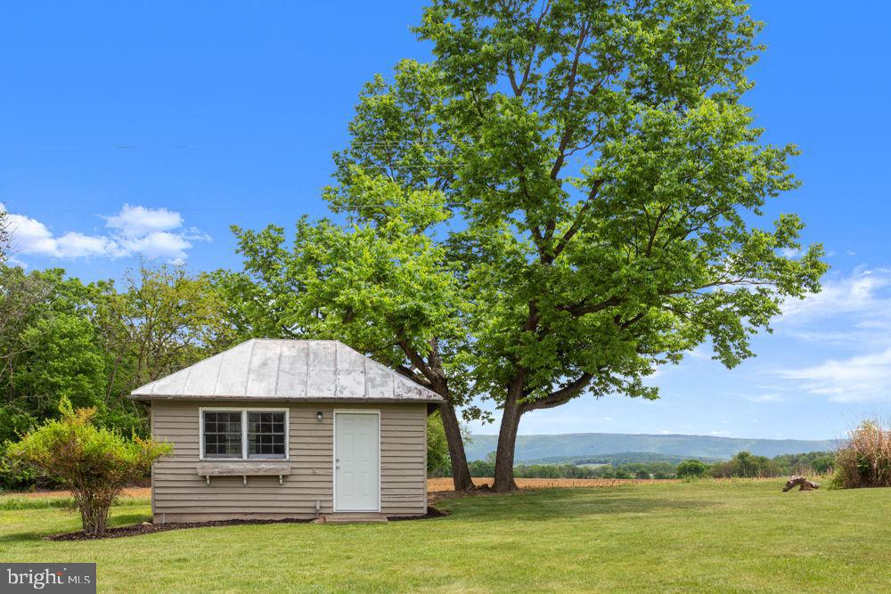 349 WALNUT DR, TIMBERVILLE, Virginia 22853, 4 Bedrooms Bedrooms, ,2 BathroomsBathrooms,Residential,For sale,349 WALNUT DR,VARO2002314 MLS # VARO2002314