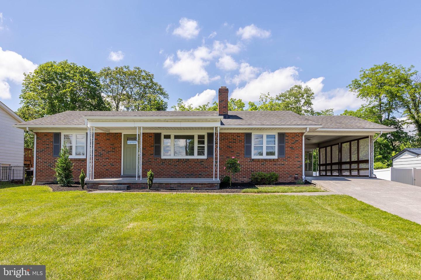 124 WILKINS DR, WINCHESTER, Virginia 22602, 3 Bedrooms Bedrooms, ,2 BathroomsBathrooms,Residential,For sale,124 WILKINS DR,VAFV2034228 MLS # VAFV2034228