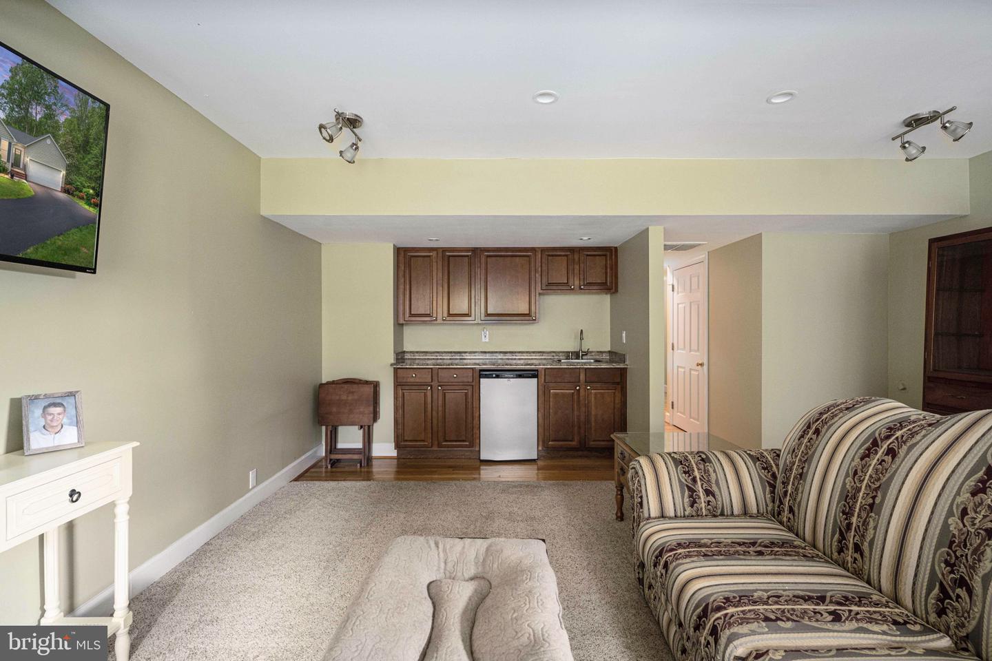 13615 FOX CHASE LN, SPOTSYLVANIA, Virginia 22553, 4 Bedrooms Bedrooms, ,2 BathroomsBathrooms,Residential,For sale,13615 FOX CHASE LN,VASP2033204 MLS # VASP2033204