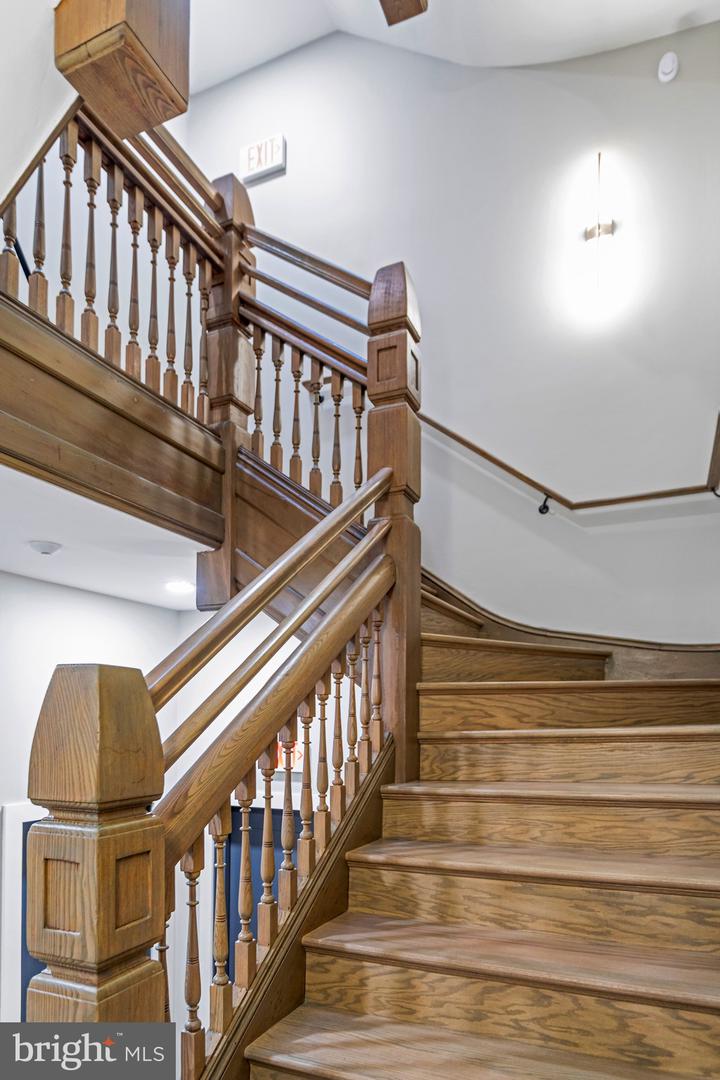 1724 CONNECTICUT AVE NW #8, WASHINGTON, District Of Columbia 20009, 2 Bedrooms Bedrooms, ,2 BathroomsBathrooms,Residential,For sale,1724 CONNECTICUT AVE NW #8,DCDC2201138 MLS # DCDC2201138