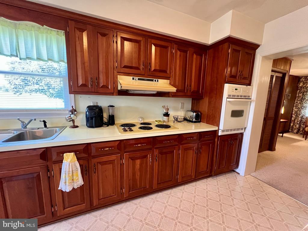 9815 RICHMOND RD, WARSAW, Virginia 22572, 3 Bedrooms Bedrooms, 7 Rooms Rooms,2 BathroomsBathrooms,Residential,For sale,9815 RICHMOND RD,VARV2000508 MLS # VARV2000508