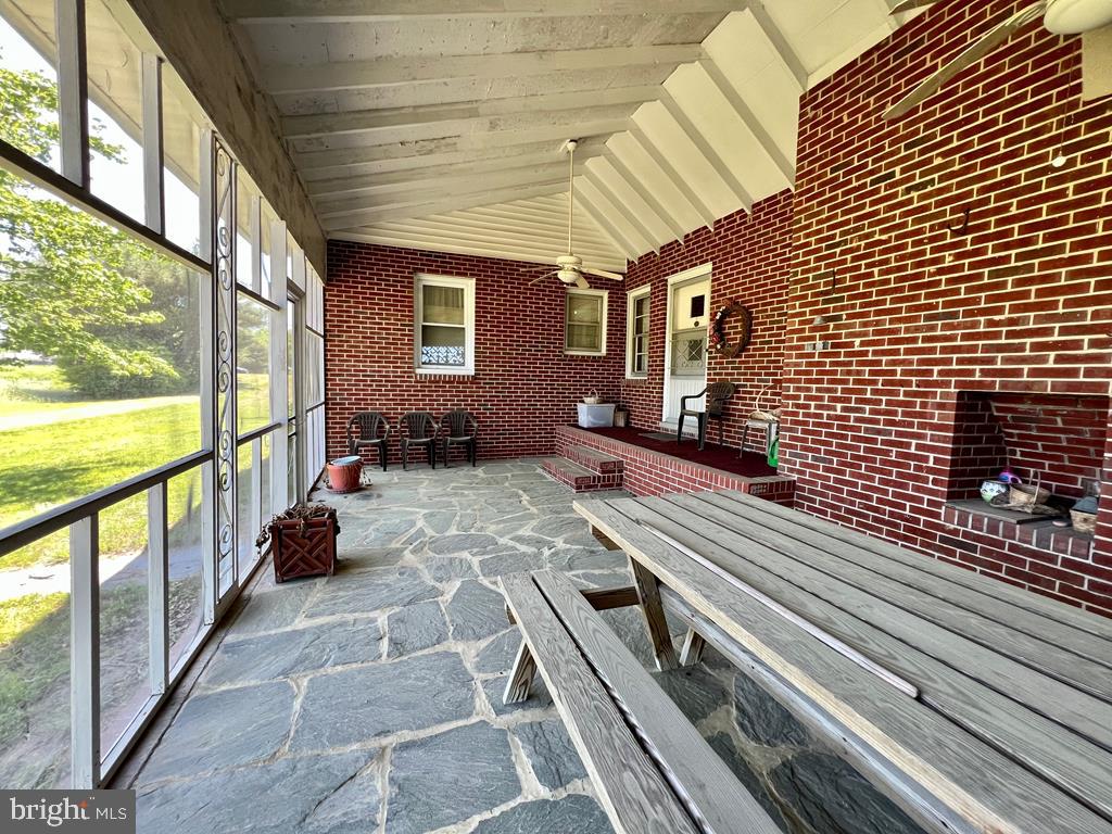 9815 RICHMOND RD, WARSAW, Virginia 22572, 3 Bedrooms Bedrooms, 7 Rooms Rooms,2 BathroomsBathrooms,Residential,For sale,9815 RICHMOND RD,VARV2000508 MLS # VARV2000508