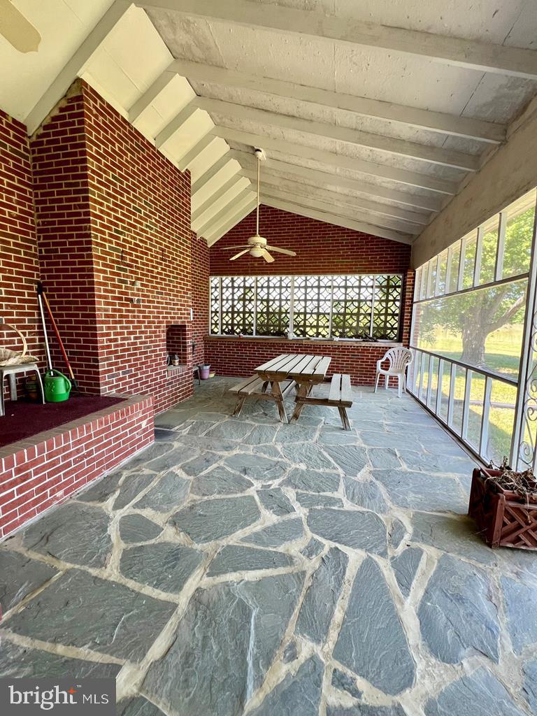 9815 RICHMOND RD, WARSAW, Virginia 22572, 3 Bedrooms Bedrooms, 7 Rooms Rooms,2 BathroomsBathrooms,Residential,For sale,9815 RICHMOND RD,VARV2000508 MLS # VARV2000508