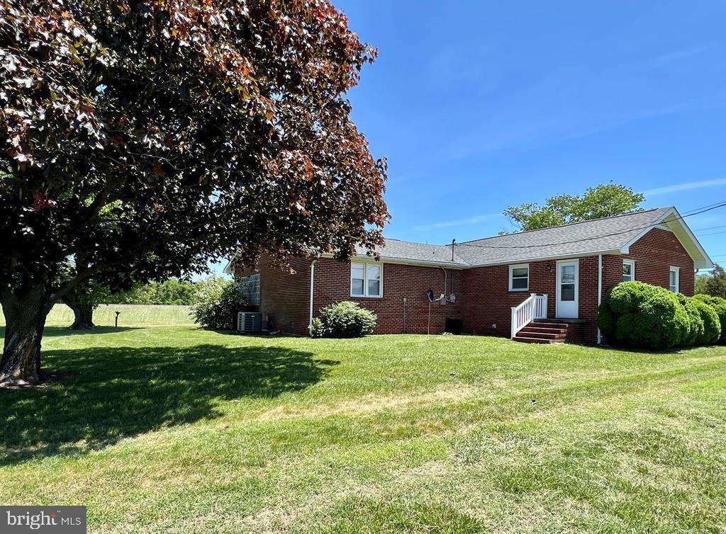 9815 RICHMOND RD, WARSAW, Virginia 22572, 3 Bedrooms Bedrooms, 7 Rooms Rooms,2 BathroomsBathrooms,Residential,For sale,9815 RICHMOND RD,VARV2000508 MLS # VARV2000508