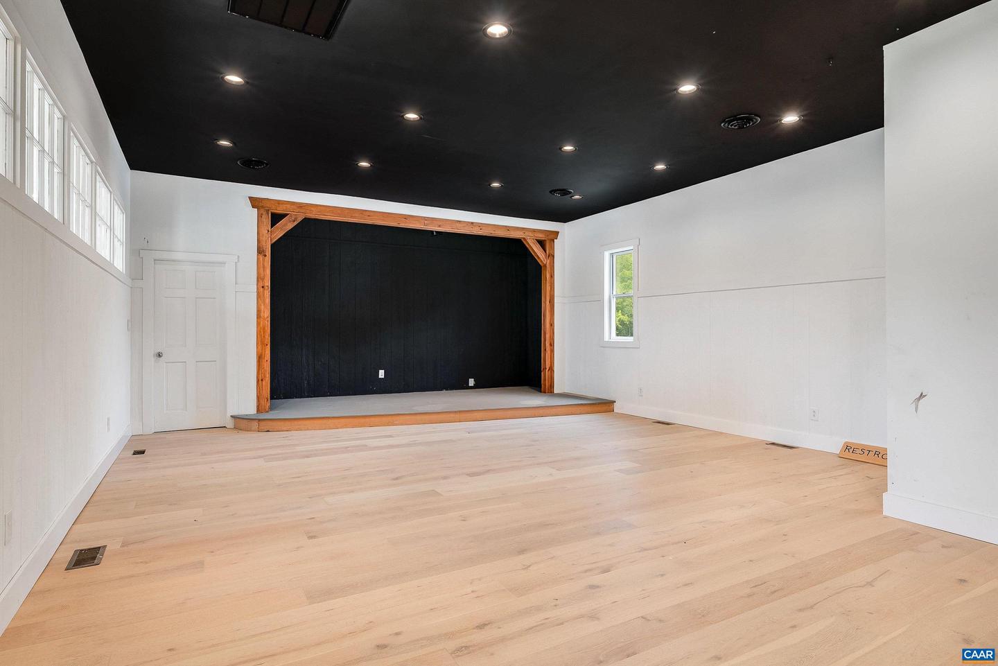 1900 LOWESVILLE RD, AMHERST, Virginia 24521, 3 Bedrooms Bedrooms, ,3 BathroomsBathrooms,Residential,For sale,1900 LOWESVILLE RD,664637 MLS # 664637