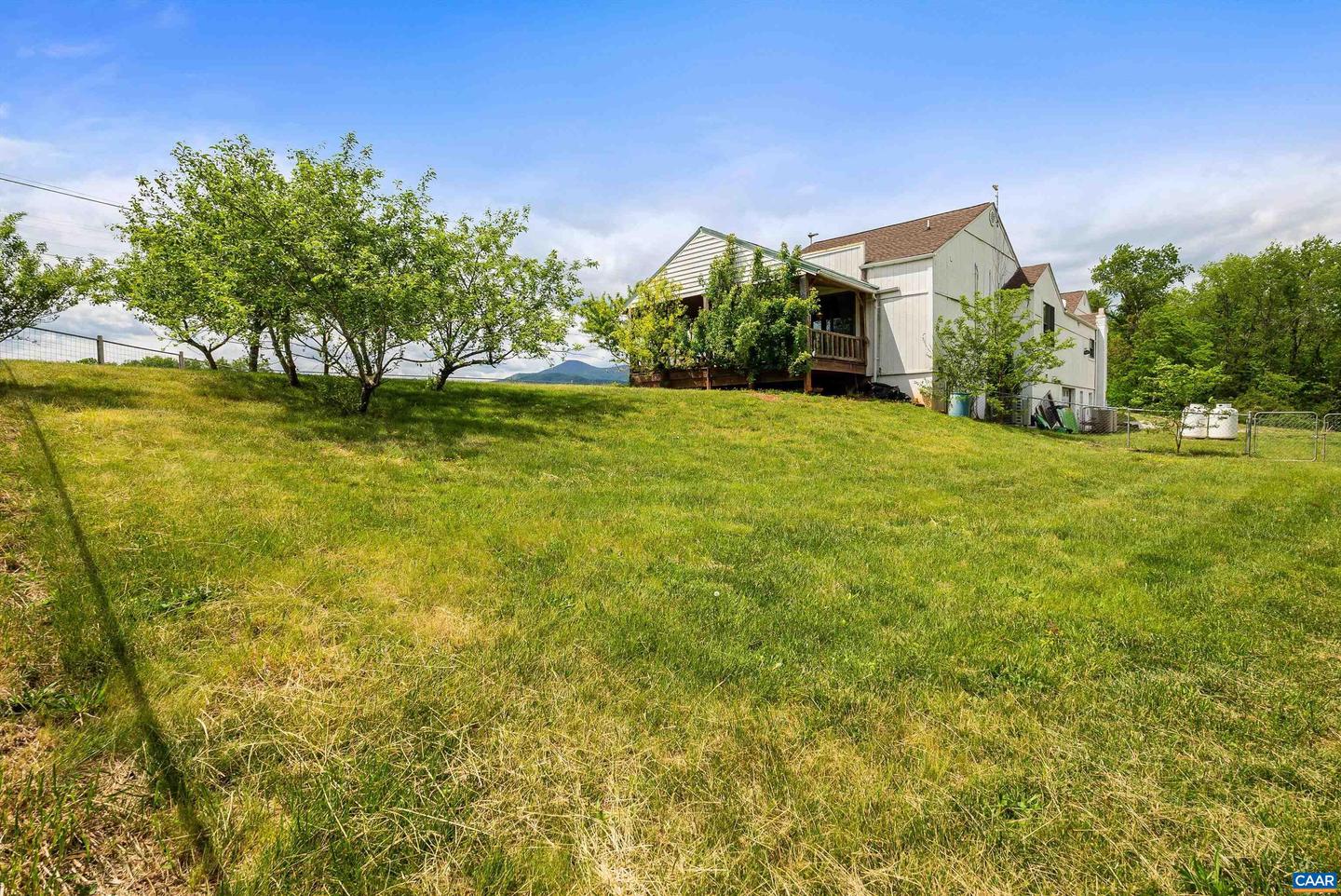 1900 LOWESVILLE RD, AMHERST, Virginia 24521, 3 Bedrooms Bedrooms, ,3 BathroomsBathrooms,Residential,For sale,1900 LOWESVILLE RD,664637 MLS # 664637