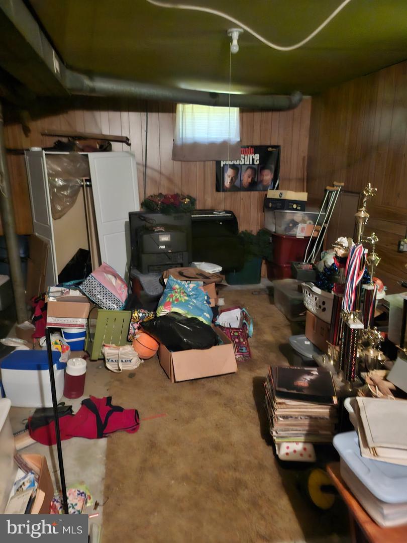 218 MAHAN RD, FARMVILLE, Virginia 23901, 3 Bedrooms Bedrooms, ,1 BathroomBathrooms,Residential,For sale,218 MAHAN RD,VACB2000056 MLS # VACB2000056
