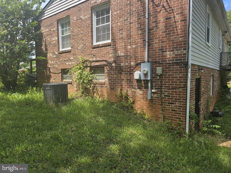 218 MAHAN RD, FARMVILLE, Virginia 23901, 3 Bedrooms Bedrooms, ,1 BathroomBathrooms,Residential,For sale,218 MAHAN RD,VACB2000056 MLS # VACB2000056