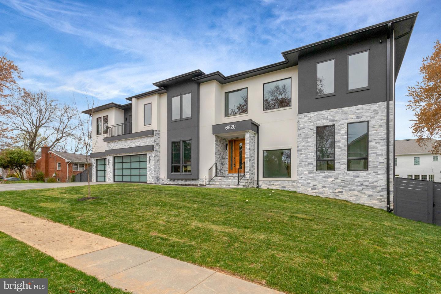 6820 BROYHILL ST, MCLEAN, Virginia 22101, 7 Bedrooms Bedrooms, ,9 BathroomsBathrooms,Residential,For sale,6820 BROYHILL ST,VAFX2241492 MLS # VAFX2241492