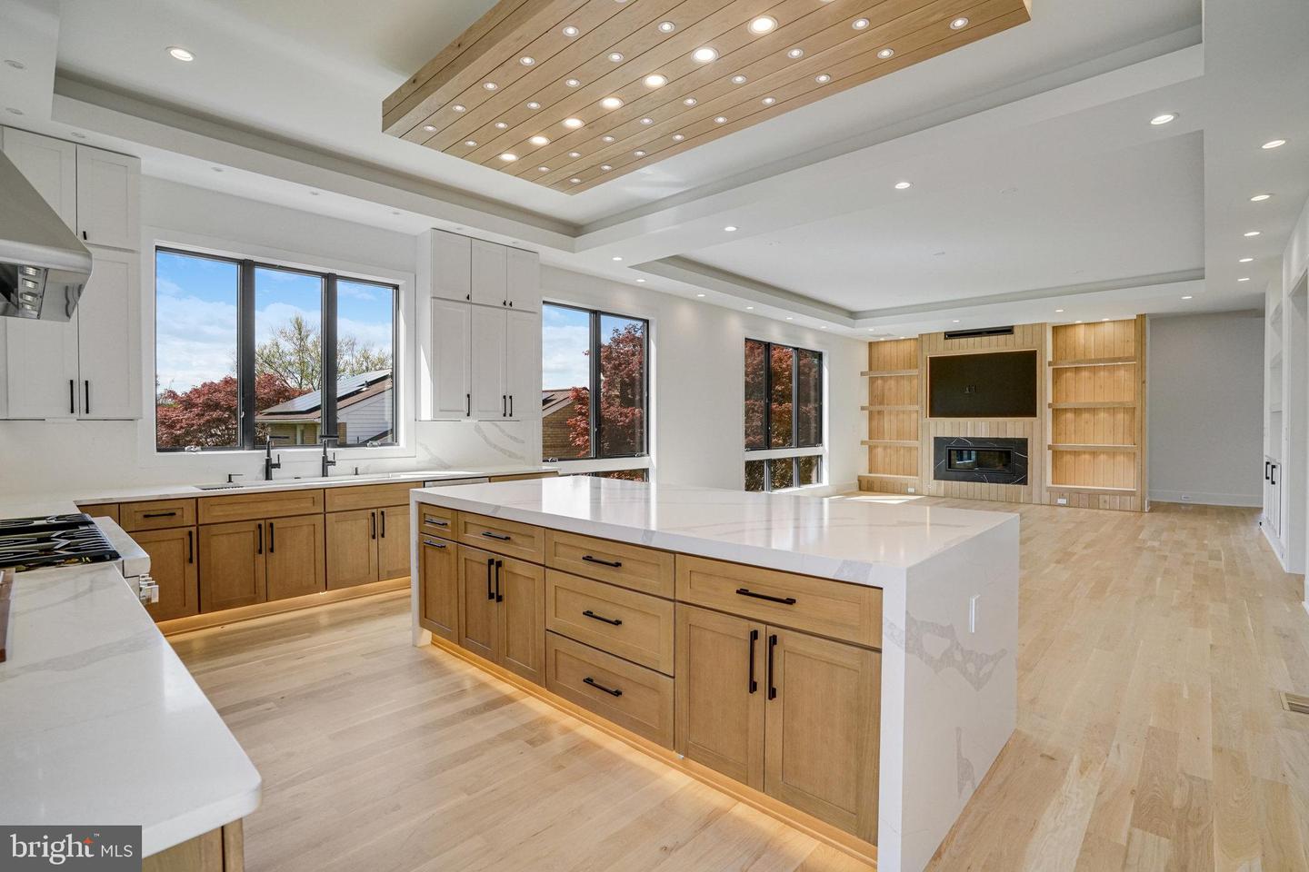 2148 CRIMMINS LN, FALLS CHURCH, Virginia 22043, 7 Bedrooms Bedrooms, ,7 BathroomsBathrooms,Residential,For sale,2148 CRIMMINS LN,VAFX2241496 MLS # VAFX2241496