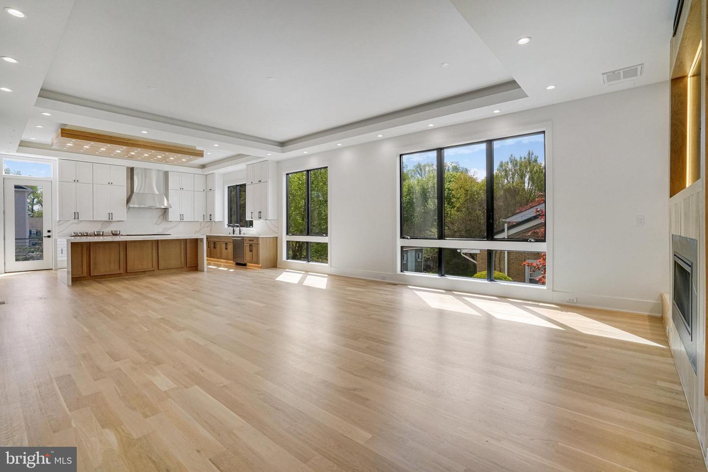 2148 CRIMMINS LN, FALLS CHURCH, Virginia 22043, 7 Bedrooms Bedrooms, ,7 BathroomsBathrooms,Residential,For sale,2148 CRIMMINS LN,VAFX2241496 MLS # VAFX2241496