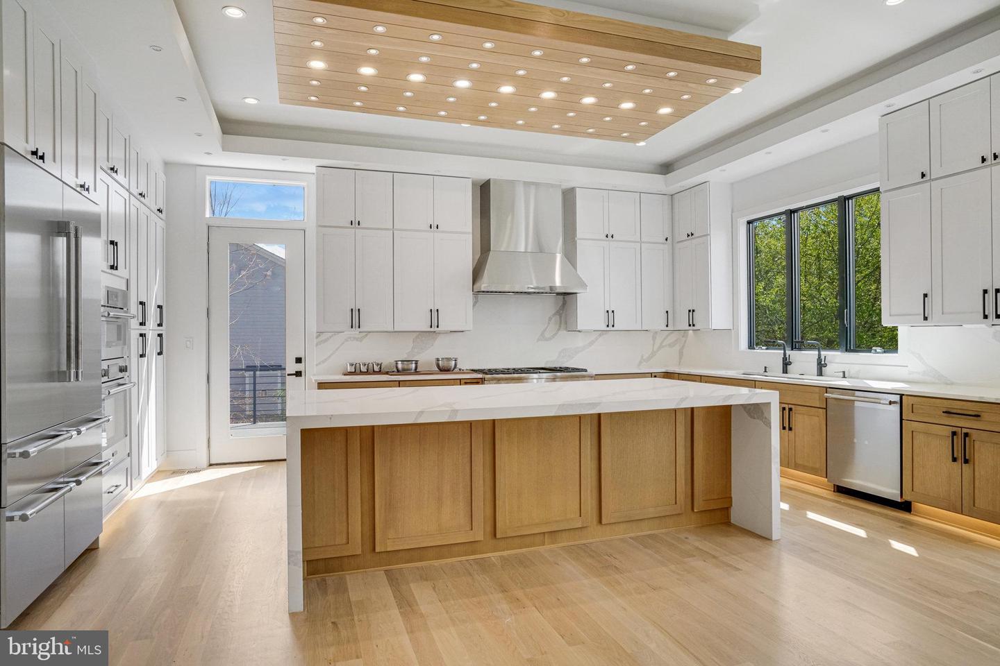 2148 CRIMMINS LN, FALLS CHURCH, Virginia 22043, 7 Bedrooms Bedrooms, ,7 BathroomsBathrooms,Residential,For sale,2148 CRIMMINS LN,VAFX2241496 MLS # VAFX2241496