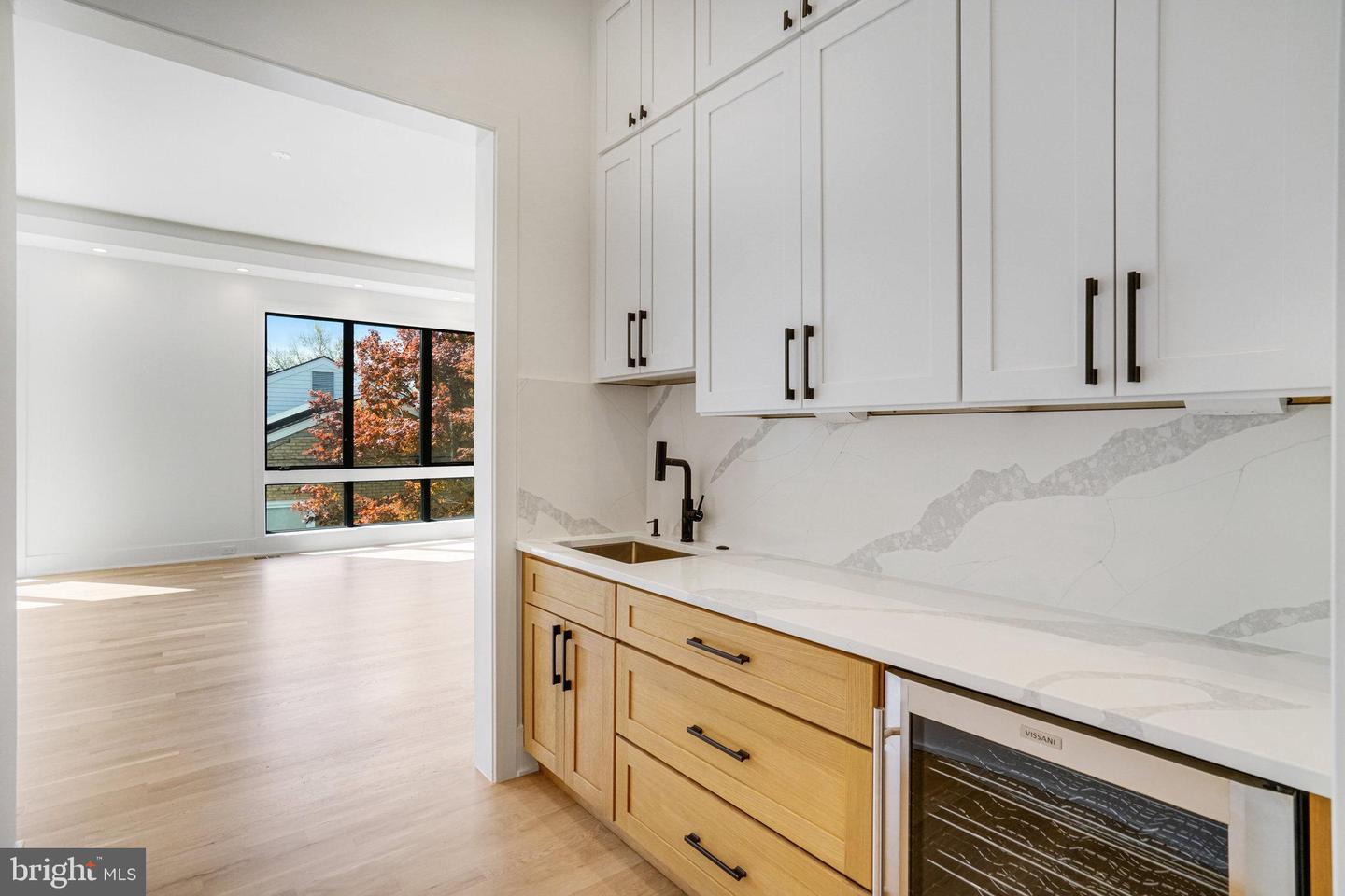 2148 CRIMMINS LN, FALLS CHURCH, Virginia 22043, 7 Bedrooms Bedrooms, ,7 BathroomsBathrooms,Residential,For sale,2148 CRIMMINS LN,VAFX2241496 MLS # VAFX2241496