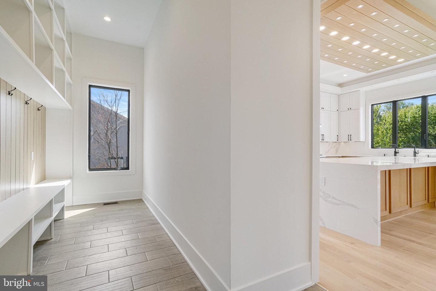 2148 CRIMMINS LN, FALLS CHURCH, Virginia 22043, 7 Bedrooms Bedrooms, ,7 BathroomsBathrooms,Residential,For sale,2148 CRIMMINS LN,VAFX2241496 MLS # VAFX2241496