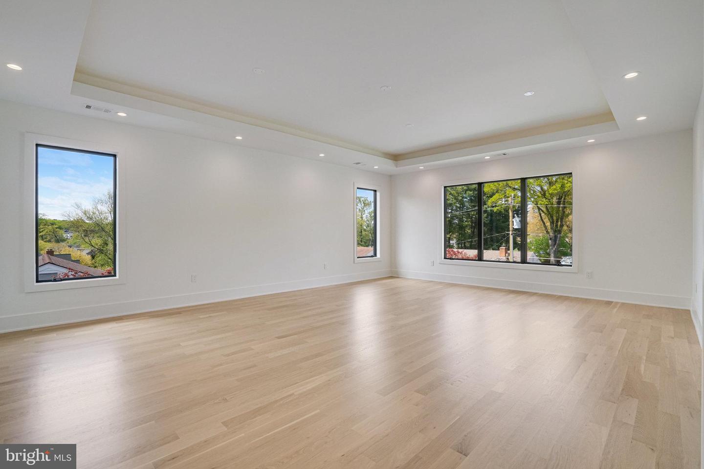 2148 CRIMMINS LN, FALLS CHURCH, Virginia 22043, 7 Bedrooms Bedrooms, ,7 BathroomsBathrooms,Residential,For sale,2148 CRIMMINS LN,VAFX2241496 MLS # VAFX2241496