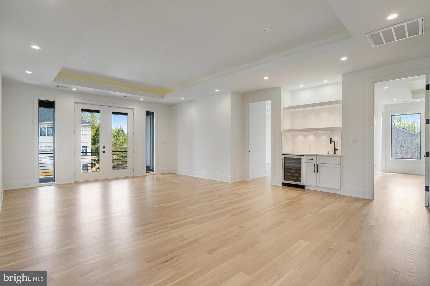 2148 CRIMMINS LN, FALLS CHURCH, Virginia 22043, 7 Bedrooms Bedrooms, ,7 BathroomsBathrooms,Residential,For sale,2148 CRIMMINS LN,VAFX2241496 MLS # VAFX2241496