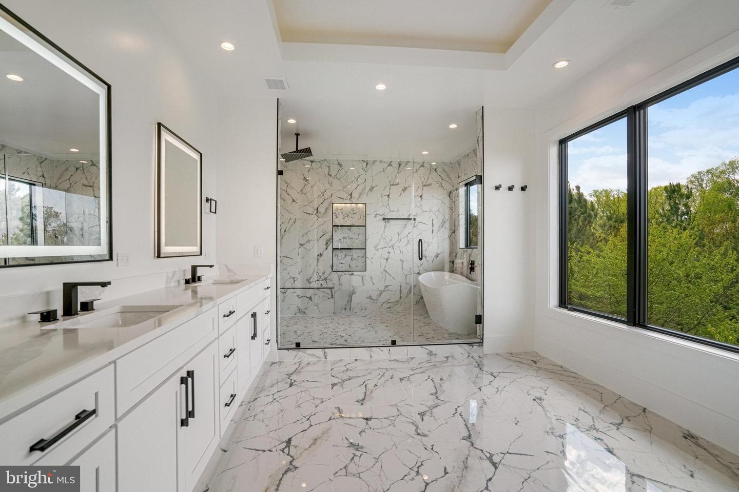 2148 CRIMMINS LN, FALLS CHURCH, Virginia 22043, 7 Bedrooms Bedrooms, ,7 BathroomsBathrooms,Residential,For sale,2148 CRIMMINS LN,VAFX2241496 MLS # VAFX2241496