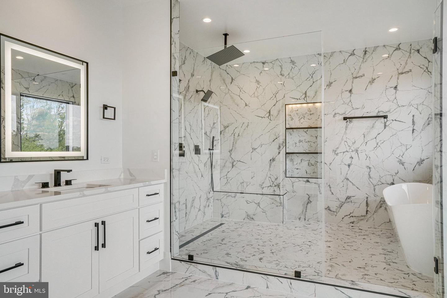 2148 CRIMMINS LN, FALLS CHURCH, Virginia 22043, 7 Bedrooms Bedrooms, ,7 BathroomsBathrooms,Residential,For sale,2148 CRIMMINS LN,VAFX2241496 MLS # VAFX2241496