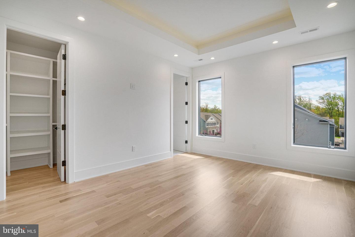 2148 CRIMMINS LN, FALLS CHURCH, Virginia 22043, 7 Bedrooms Bedrooms, ,7 BathroomsBathrooms,Residential,For sale,2148 CRIMMINS LN,VAFX2241496 MLS # VAFX2241496