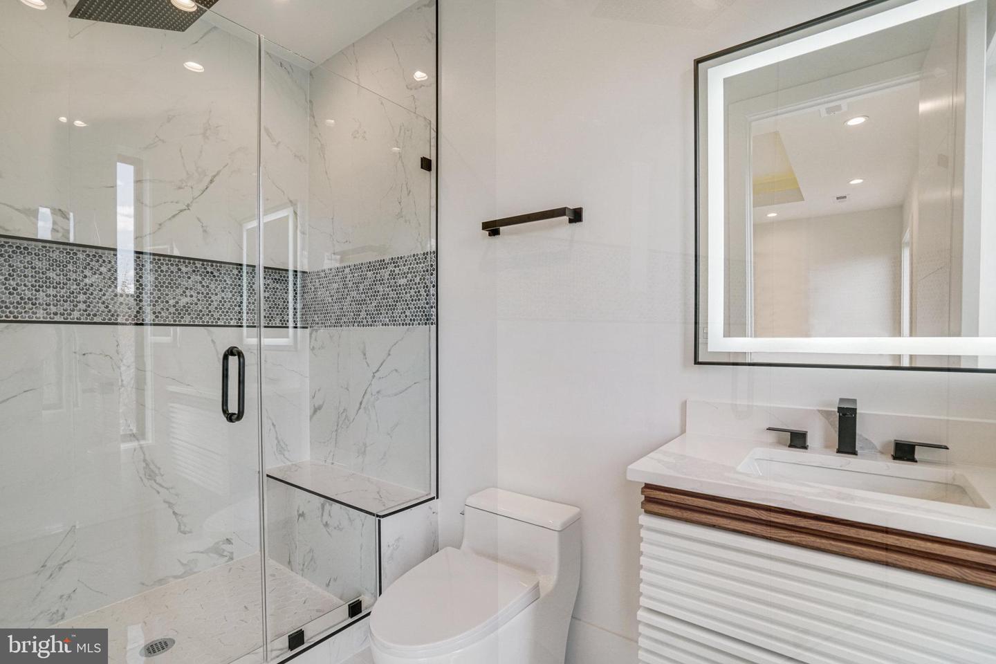 2148 CRIMMINS LN, FALLS CHURCH, Virginia 22043, 7 Bedrooms Bedrooms, ,7 BathroomsBathrooms,Residential,For sale,2148 CRIMMINS LN,VAFX2241496 MLS # VAFX2241496