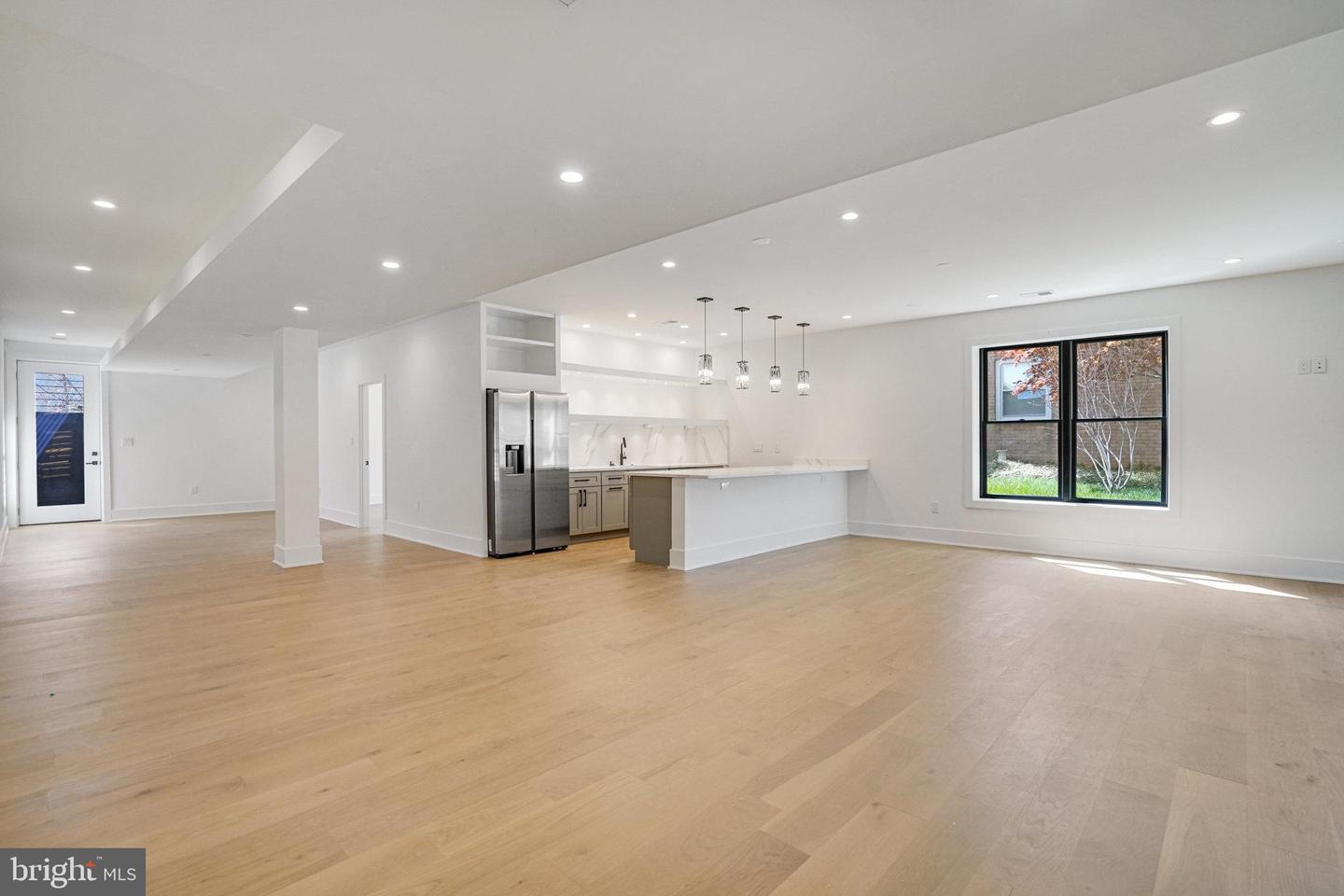 2148 CRIMMINS LN, FALLS CHURCH, Virginia 22043, 7 Bedrooms Bedrooms, ,7 BathroomsBathrooms,Residential,For sale,2148 CRIMMINS LN,VAFX2241496 MLS # VAFX2241496