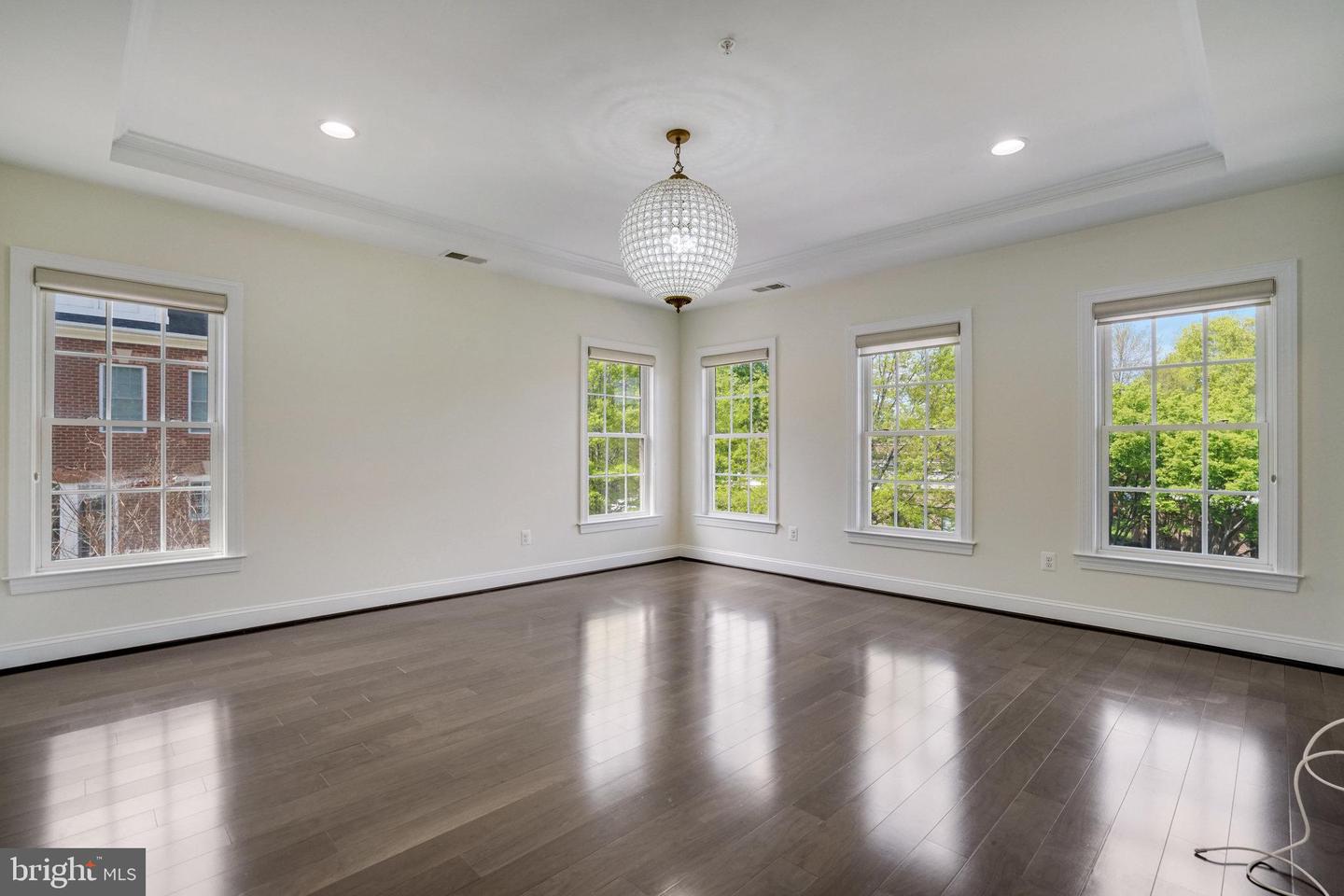 2082 HUTCHISON GROVE CT, FALLS CHURCH, Virginia 22043, 3 Bedrooms Bedrooms, ,3 BathroomsBathrooms,Residential,For sale,2082 HUTCHISON GROVE CT,VAFX2241498 MLS # VAFX2241498