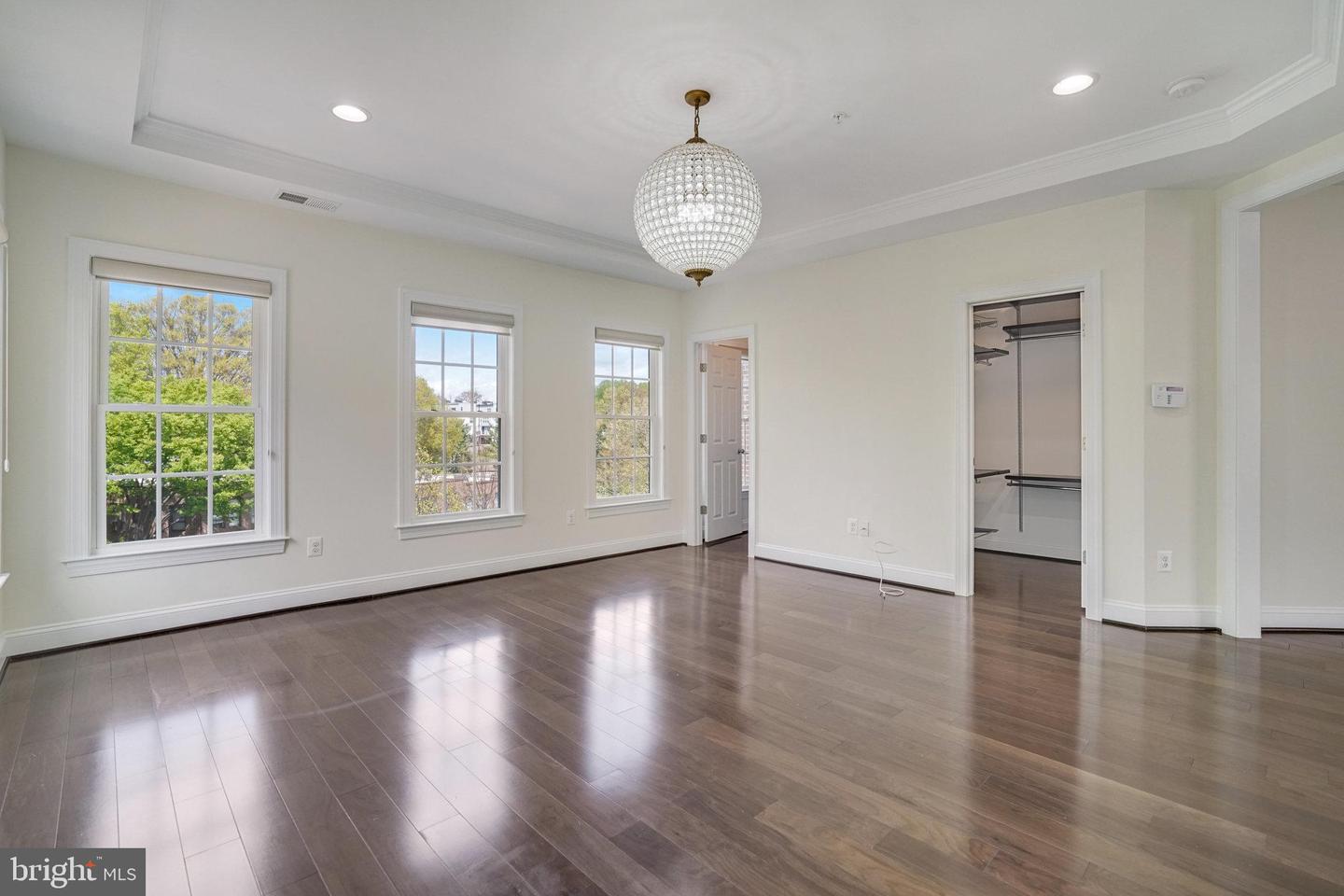 2082 HUTCHISON GROVE CT, FALLS CHURCH, Virginia 22043, 3 Bedrooms Bedrooms, ,3 BathroomsBathrooms,Residential,For sale,2082 HUTCHISON GROVE CT,VAFX2241498 MLS # VAFX2241498