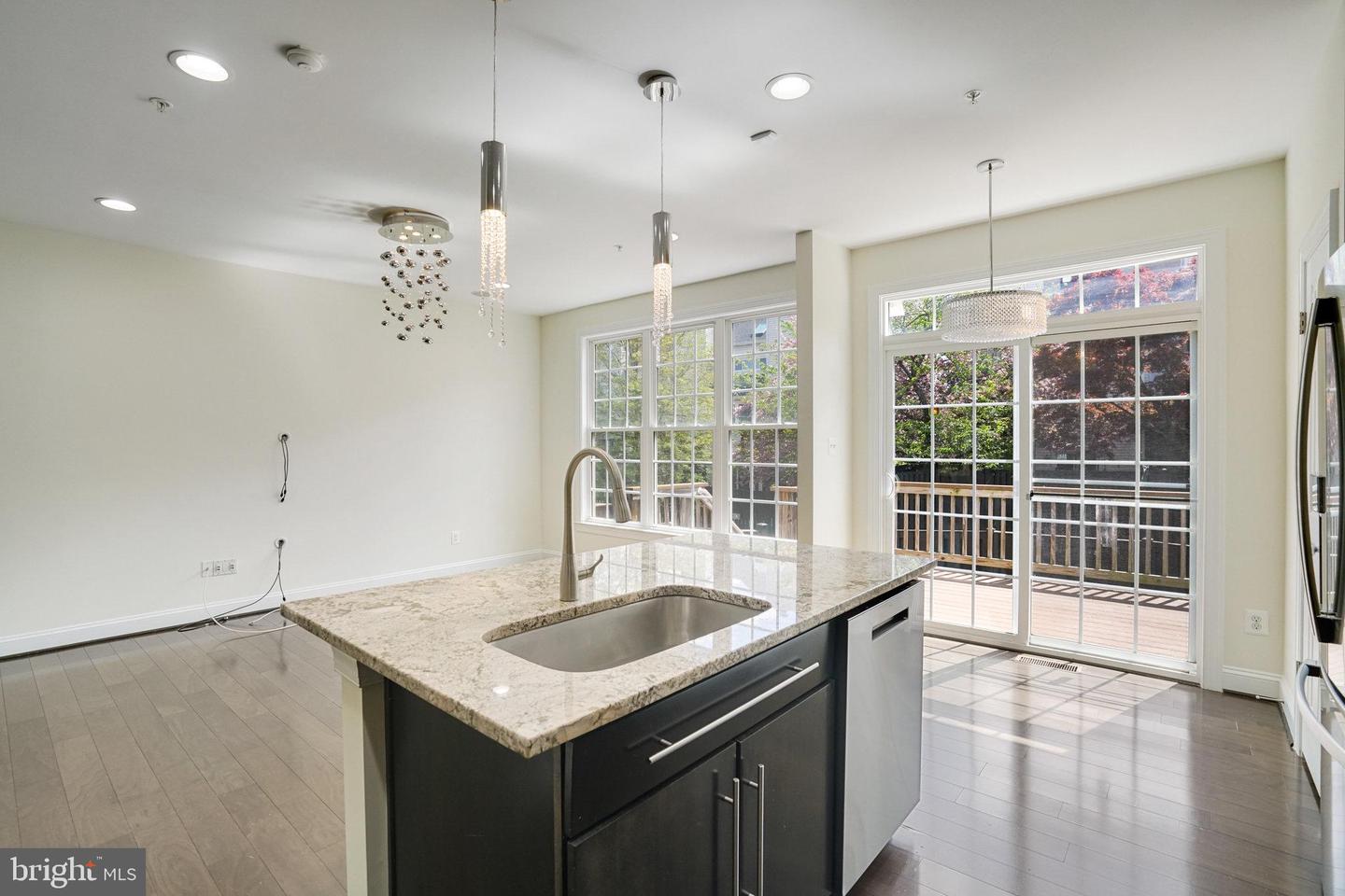 2082 HUTCHISON GROVE CT, FALLS CHURCH, Virginia 22043, 3 Bedrooms Bedrooms, ,3 BathroomsBathrooms,Residential,For sale,2082 HUTCHISON GROVE CT,VAFX2241498 MLS # VAFX2241498