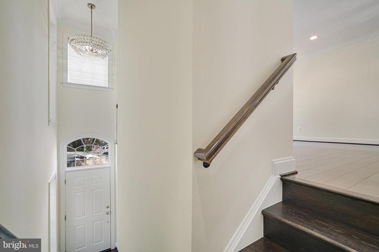 2082 HUTCHISON GROVE CT, FALLS CHURCH, Virginia 22043, 3 Bedrooms Bedrooms, ,3 BathroomsBathrooms,Residential,For sale,2082 HUTCHISON GROVE CT,VAFX2241498 MLS # VAFX2241498