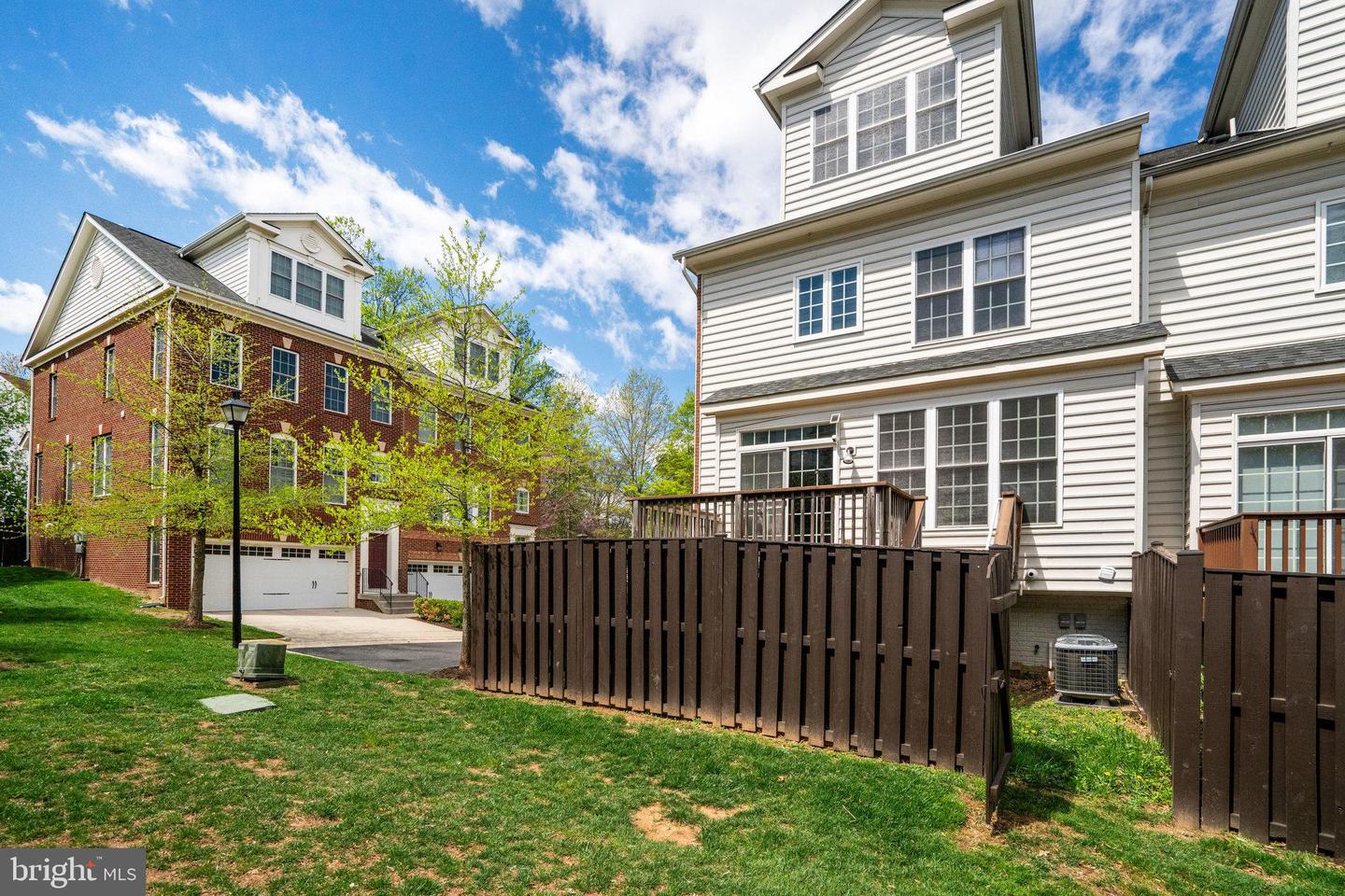 2082 HUTCHISON GROVE CT, FALLS CHURCH, Virginia 22043, 3 Bedrooms Bedrooms, ,3 BathroomsBathrooms,Residential,For sale,2082 HUTCHISON GROVE CT,VAFX2241498 MLS # VAFX2241498