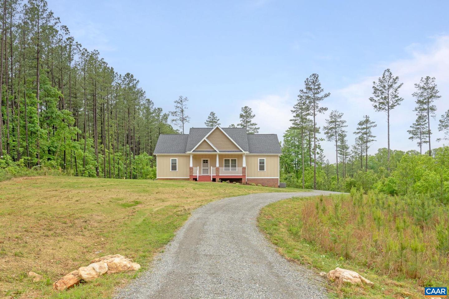 6169 COMMUNITY HOUSE RD, COLUMBIA, Virginia 23038, 3 Bedrooms Bedrooms, ,2 BathroomsBathrooms,Residential,For sale,6169 COMMUNITY HOUSE RD,664643 MLS # 664643
