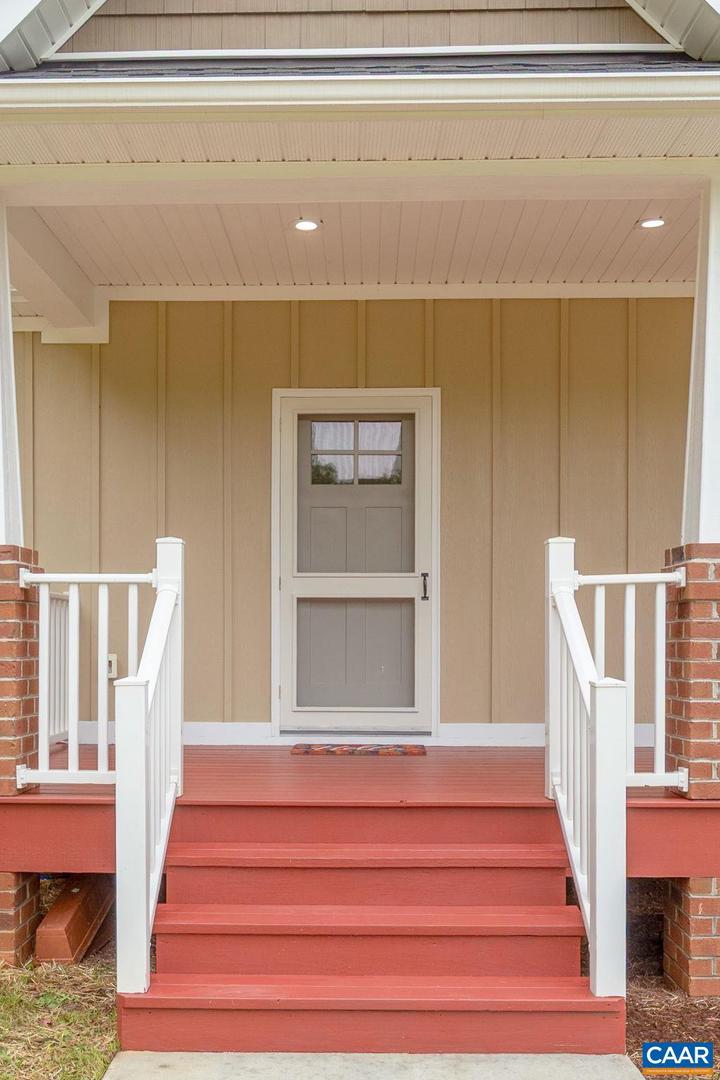 6169 COMMUNITY HOUSE RD, COLUMBIA, Virginia 23038, 3 Bedrooms Bedrooms, ,2 BathroomsBathrooms,Residential,For sale,6169 COMMUNITY HOUSE RD,664643 MLS # 664643