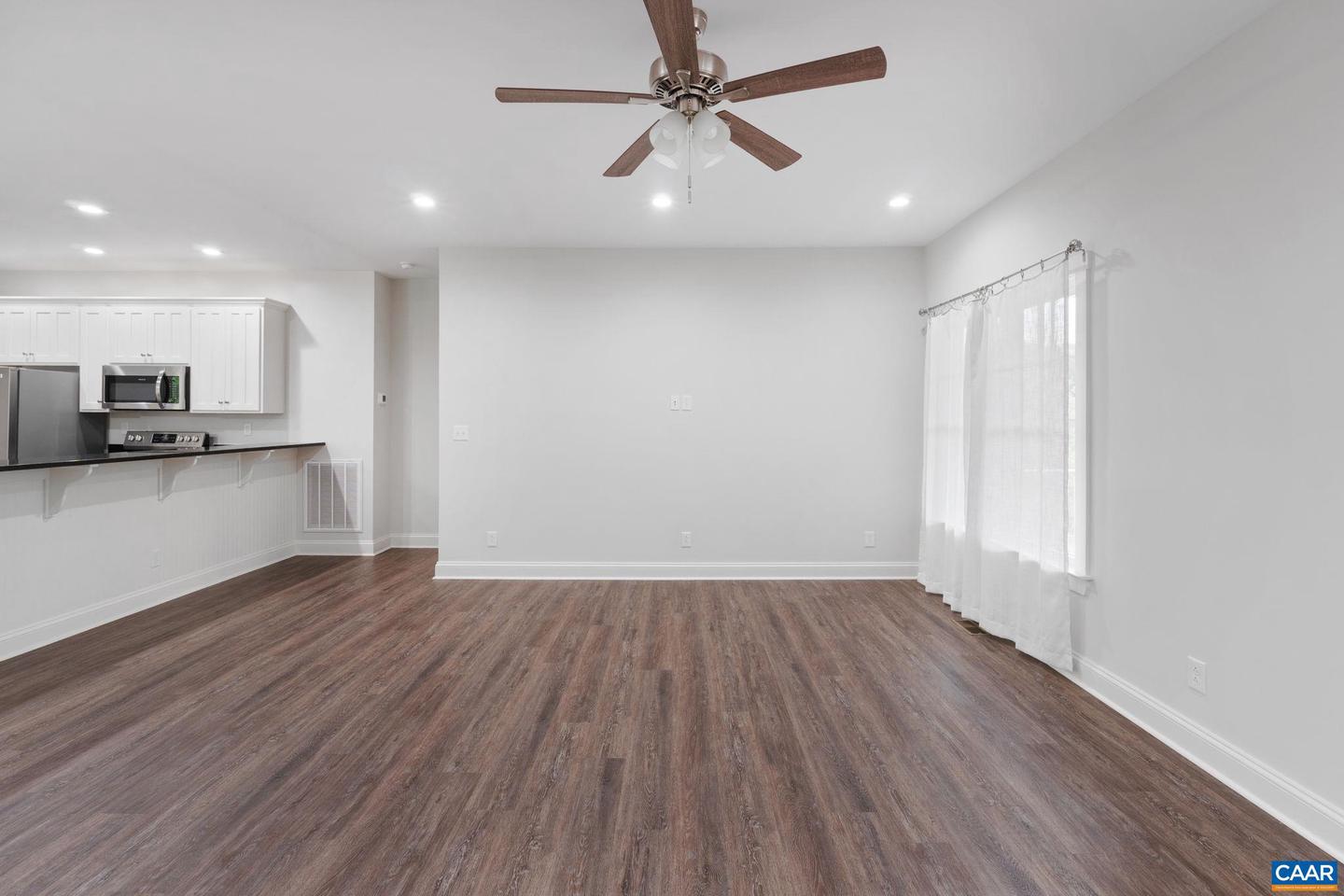 6169 COMMUNITY HOUSE RD, COLUMBIA, Virginia 23038, 3 Bedrooms Bedrooms, ,2 BathroomsBathrooms,Residential,For sale,6169 COMMUNITY HOUSE RD,664643 MLS # 664643