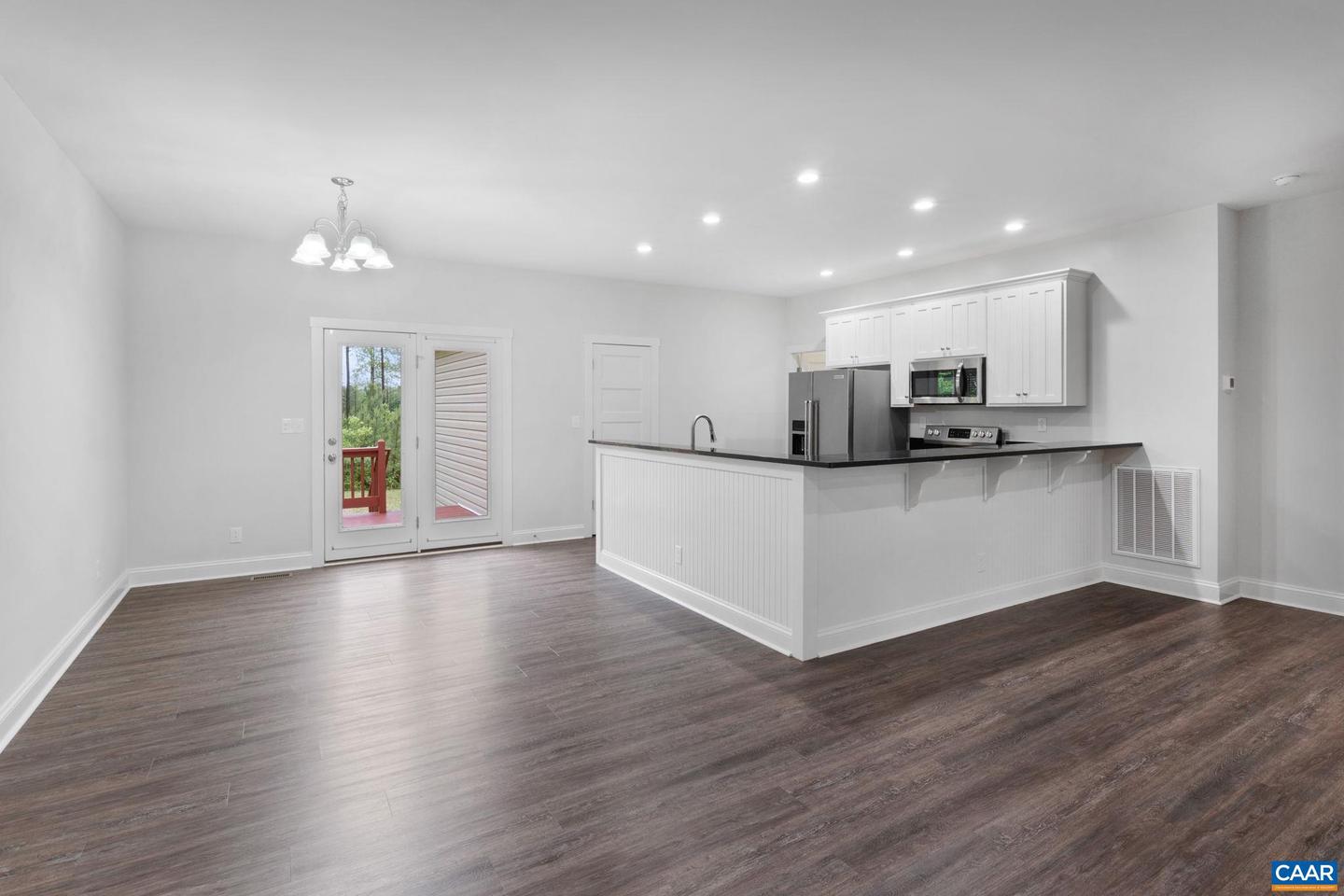 6169 COMMUNITY HOUSE RD, COLUMBIA, Virginia 23038, 3 Bedrooms Bedrooms, ,2 BathroomsBathrooms,Residential,For sale,6169 COMMUNITY HOUSE RD,664643 MLS # 664643