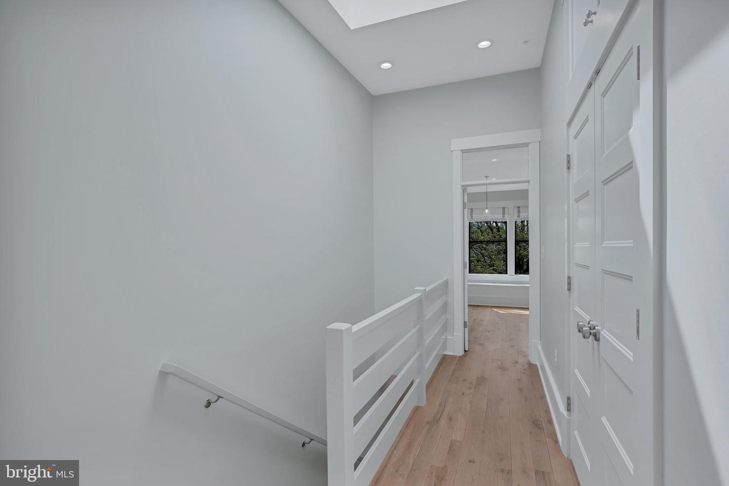 1622 E ST SE, WASHINGTON, District Of Columbia 20003, 4 Bedrooms Bedrooms, ,4 BathroomsBathrooms,Residential,For sale,1622 E ST SE,DCDC2201158 MLS # DCDC2201158